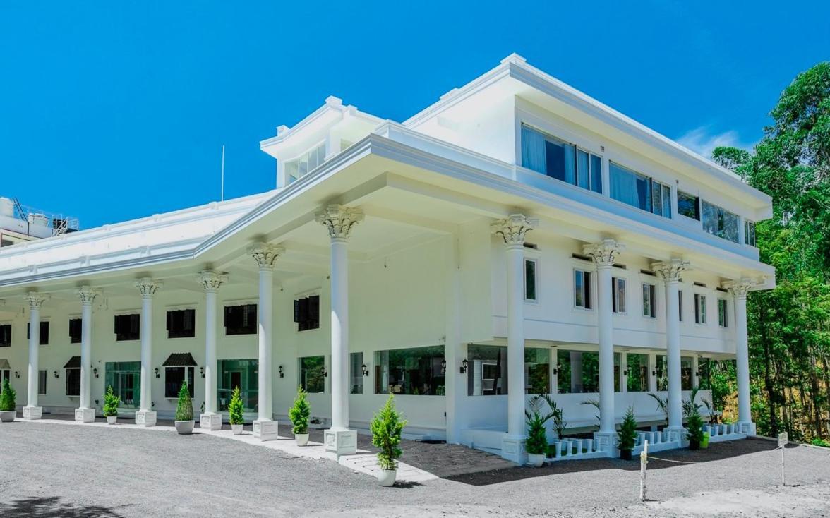 HOTEL WHITE HOUSE, Munnar Exteriör bild